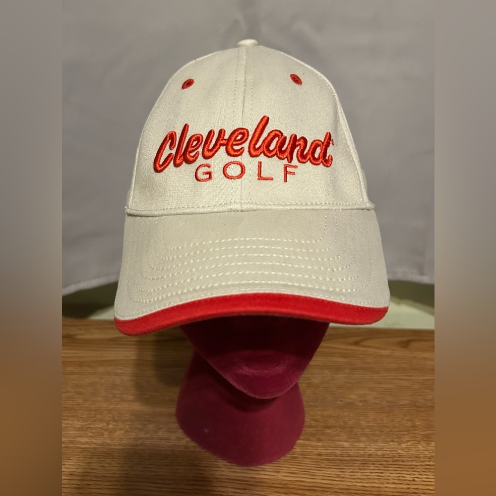 Cleveland Golf Unisex White Cap